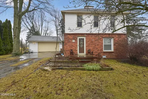 375 W Main St, Metamora, OH 43540