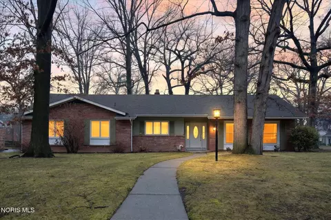 4608 Breckenridge Dr, Toledo, OH 43623