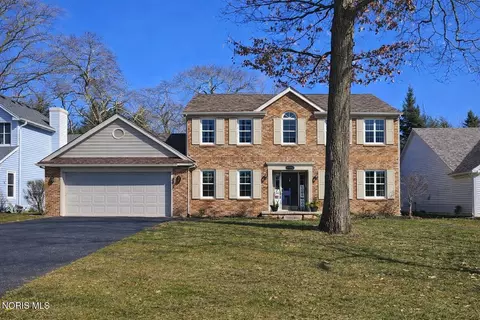 4344 Todd Dr, Sylvania, OH 43560