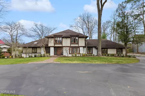 4634 Northbrook Rd, Toledo, OH 43623