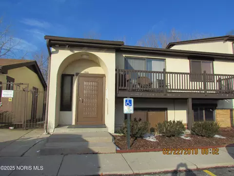 1666 Brownstone Blvd #524, Toledo, OH 43614