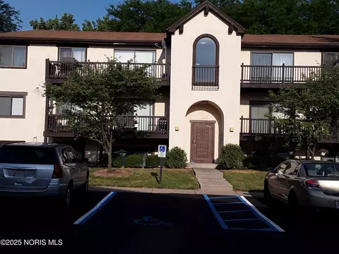 1662 Brownstone Blvd #311, Toledo, OH 43614