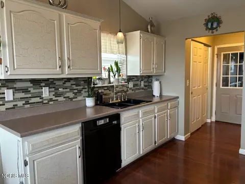 Kitchen - 302 Tyler Ln, Stryker, OH 43557 photo 1 of 4