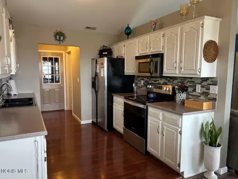 Kitchen - 302 Tyler Ln, Stryker, OH 43557 photo 3 of 4