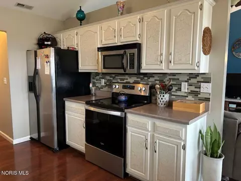 Kitchen - 302 Tyler Ln, Stryker, OH 43557 photo 2 of 4