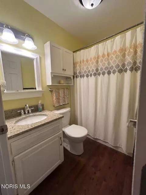 Bath - 302 Tyler Ln, Stryker, OH 43557 photo 2 of 2