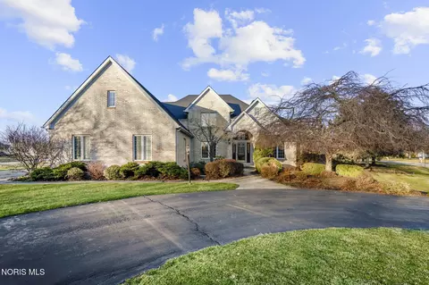 29099 Belmont Farm Rd, Perrysburg, OH 43551
