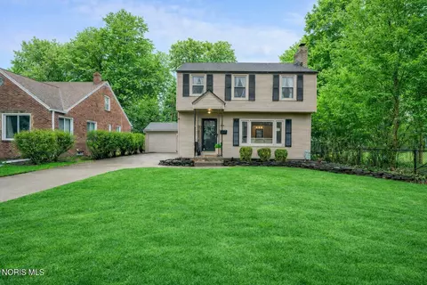 3818 Beverly Dr, Toledo, OH 43614