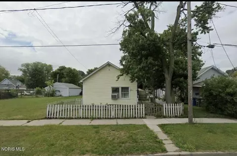 1601 Airline Ave, Toledo, OH 43609