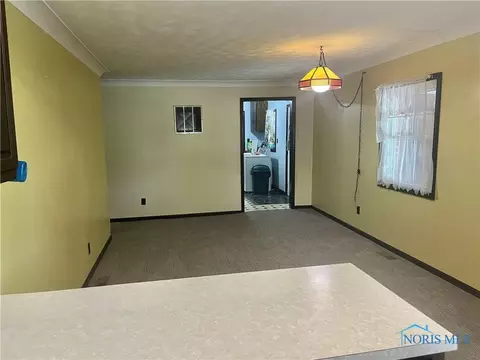 Living - 111 E Sugar St, Leipsic, OH 45856 photo 1 of 6