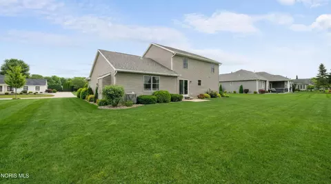 Exterior - 433 Primrose Ln, Archbold, OH 43502 photo 7 of 8