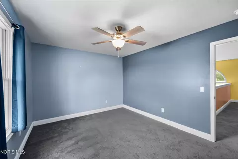 Bedroom - 433 Primrose Ln, Archbold, OH 43502 photo 3 of 7