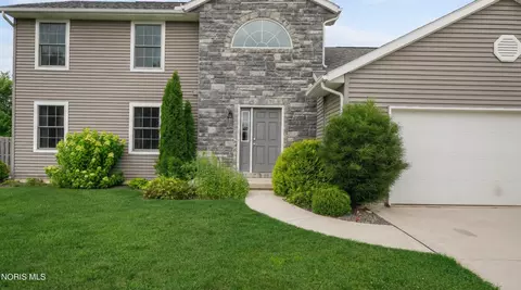Exterior - 433 Primrose Ln, Archbold, OH 43502 photo 3 of 8