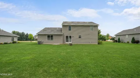 Exterior - 433 Primrose Ln, Archbold, OH 43502 photo 8 of 8