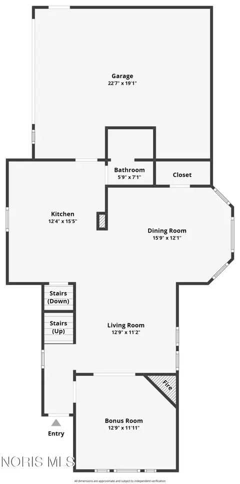 149 Walnut St, Bellevue, OH 44811 photo 4