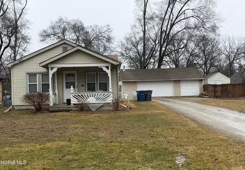 216 Deigle Dr, Toledo, OH 43615