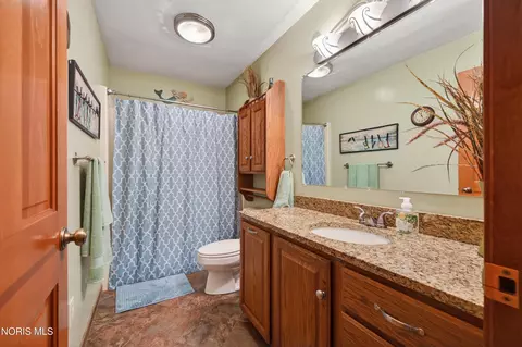 Bath - 110 Shaffer Blvd, Bryan, OH 43506 photo 1 of 4