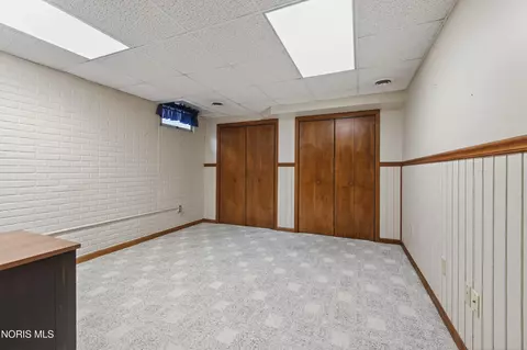 Bedroom - 110 Shaffer Blvd, Bryan, OH 43506 photo 1 of 7