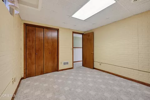 Bedroom - 110 Shaffer Blvd, Bryan, OH 43506 photo 2 of 7
