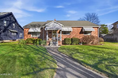 333 W 7th, Perrysburg, OH 43551