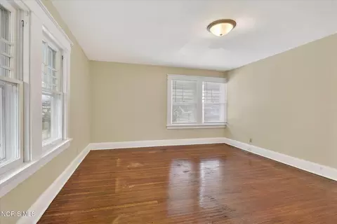 Living - 2048 Joffre Ave, Toledo, OH 43607 photo 7 of 7