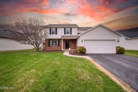 5827 Brookestone Village Ln, Sylvania, OH 43560