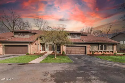 5444 N Citation Rd, Ottawa Hills, OH 43615