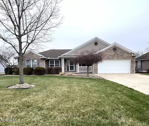 605 Polaris Dr, Upper Sandusky, OH 43351