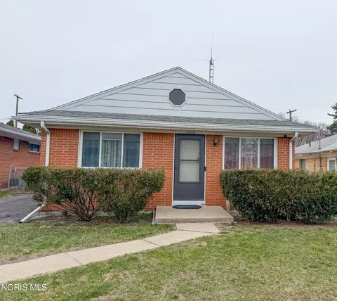 1818 Christian Ave, Toledo, OH 43613