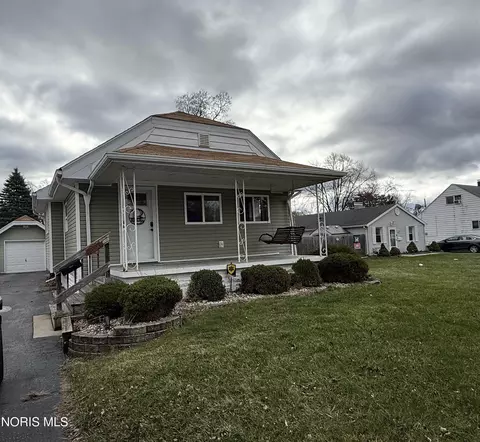 5554 Steffens Ave, Toledo, OH 43623