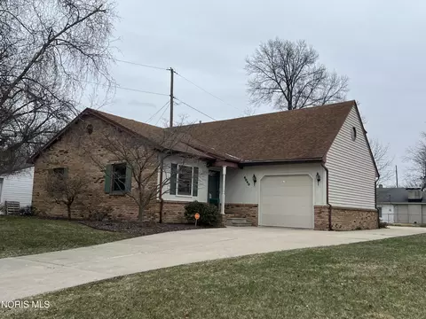 6060 Dixon Ave, Toledo, OH 43613