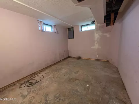 Other - 5501 Ayers Rd, Walbridge, OH 43465 photo 5 of 6