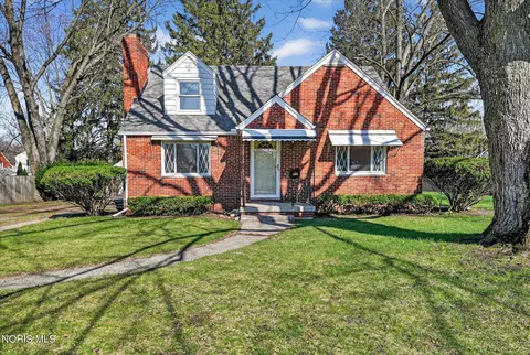 2430 Secor Rd, Toledo, OH 43606