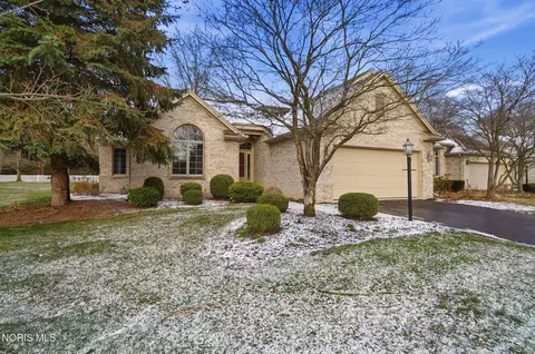 2241 Big Hickory Run, Sylvania, OH 43560