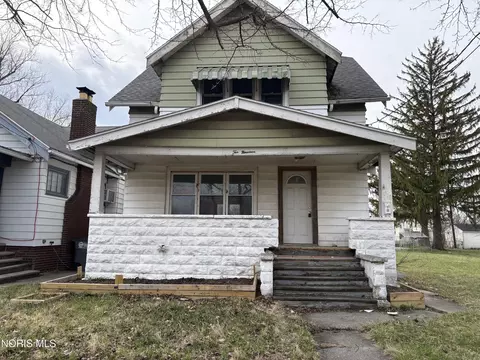 1019 Woodstock Ave, Toledo, OH 43607