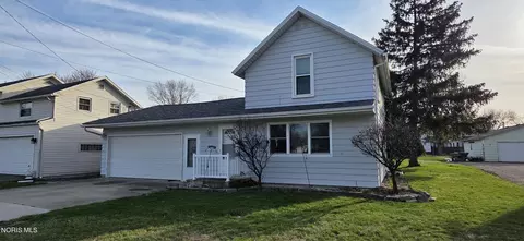 423 Appian Ave, Napoleon, OH 43545