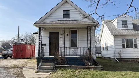 2023 Woodford St, Toledo, OH 43605