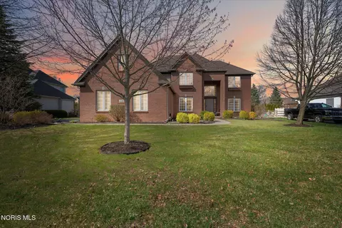 8122 N Bridge Way, Maumee, OH 43537