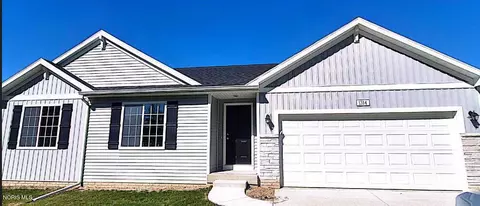 1314 Clairmont Ave, Napoleon, OH 43545