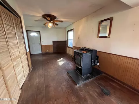 Living - 15090 County Road 304, Forest, OH 45843 photo 2 of 4