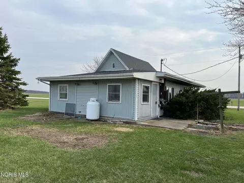Exterior - 15090 County Road 304, Forest, OH 45843 photo 4 of 5