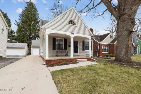 2534 Beaufort Ave, Toledo, OH 43613
