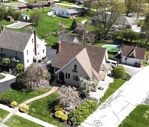 399 Melmore St, Tiffin, OH 44883