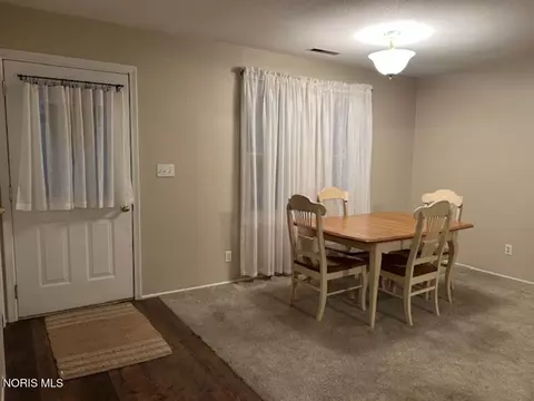 Entry Way - 303 Walz St, Edon, OH 43518 photo 2 of 2