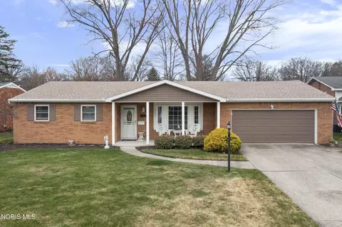 4343 Birchtree Dr, Toledo, OH 43623
