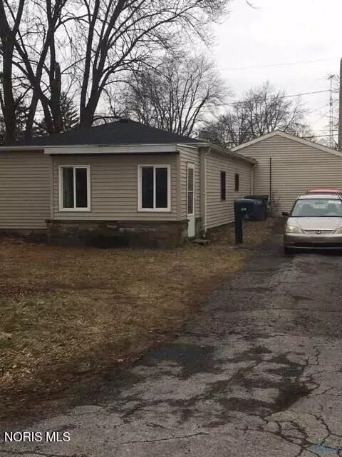 5539 Fenwick Dr, Toledo, OH 43623