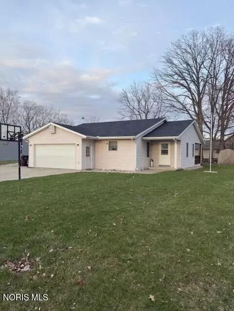 930 Indianola Ave, Montpelier, OH 43543