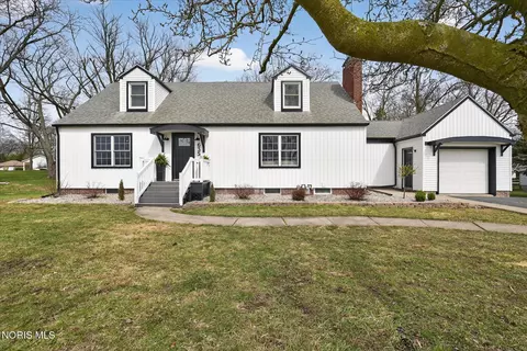 635 E Leggett St, Wauseon, OH 43567