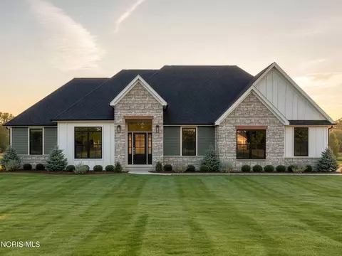 8513 Alyssa Way, Monclova, OH 43542