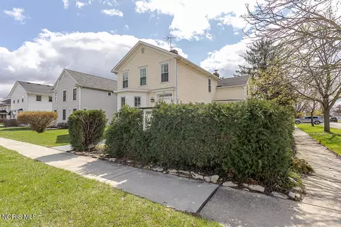 Other - 426 W Wayne St, Maumee, OH 43537 photo 1 of 8